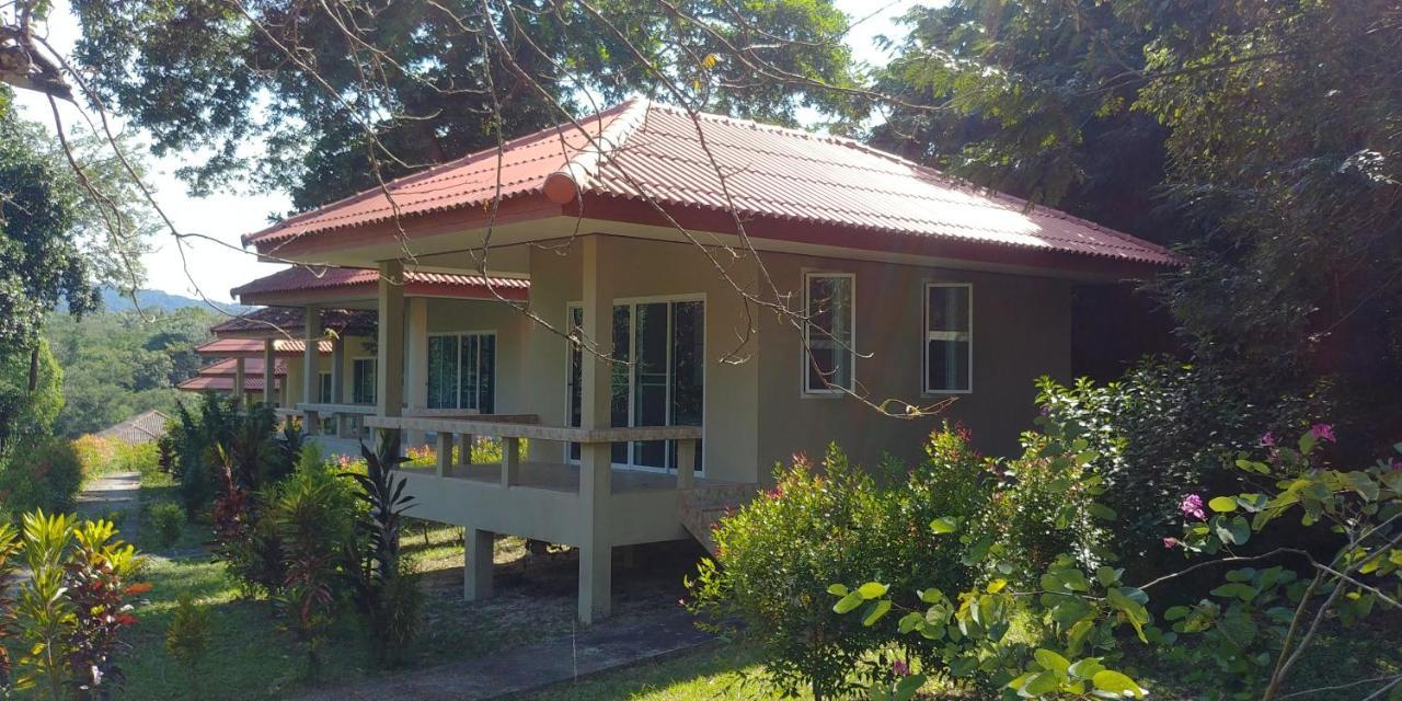 רנונג Baansukjai Bungalows מראה חיצוני תמונה